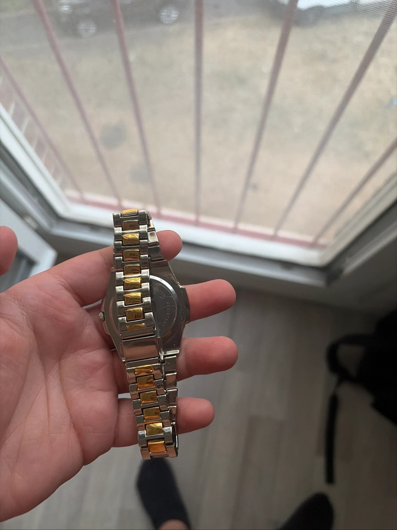 Montres argenté 